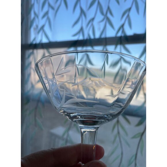 Vintage 1930s Set 5 Etched Stemware Glasses Uranium Base - Picture 6 of 16